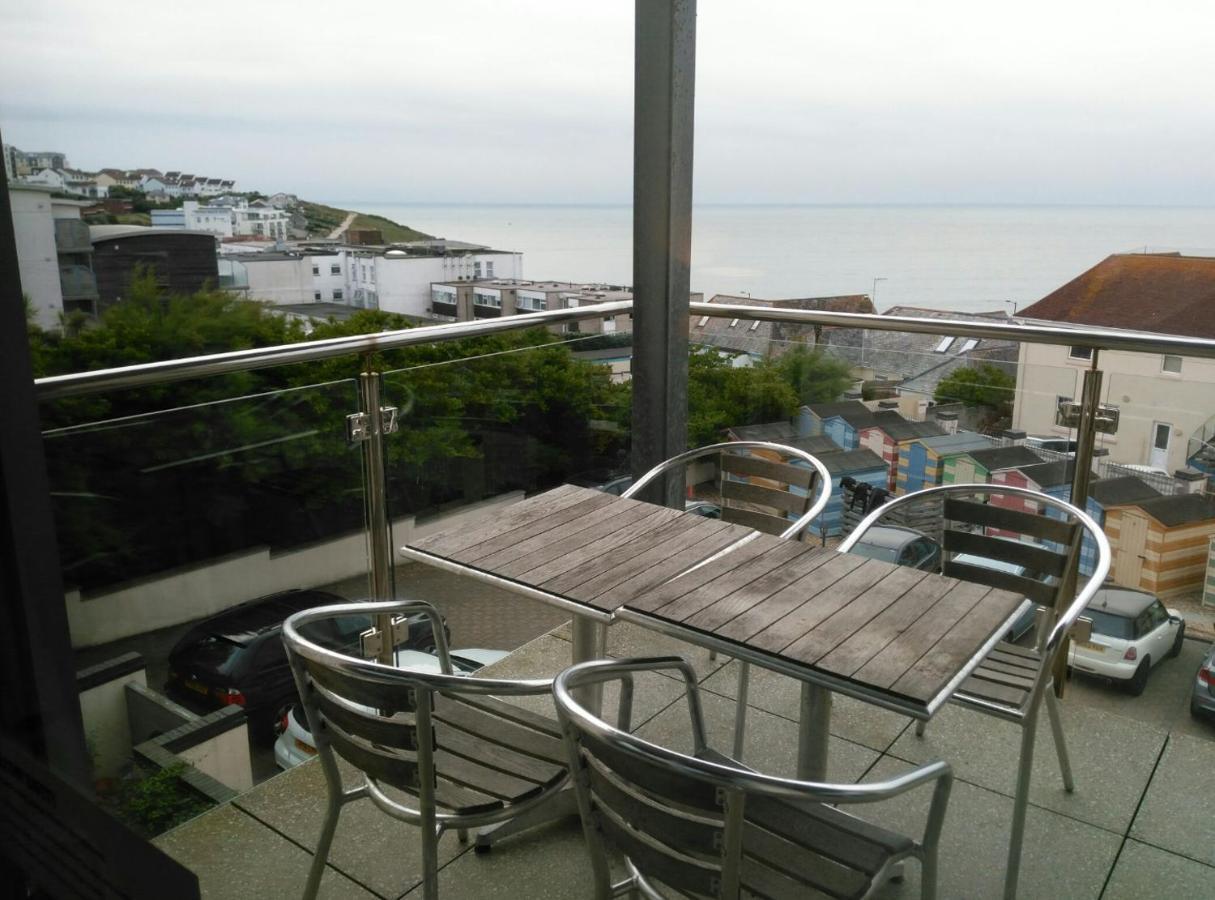 New Quay South Fistral Seaview 2-Bed Apartment מראה חיצוני תמונה