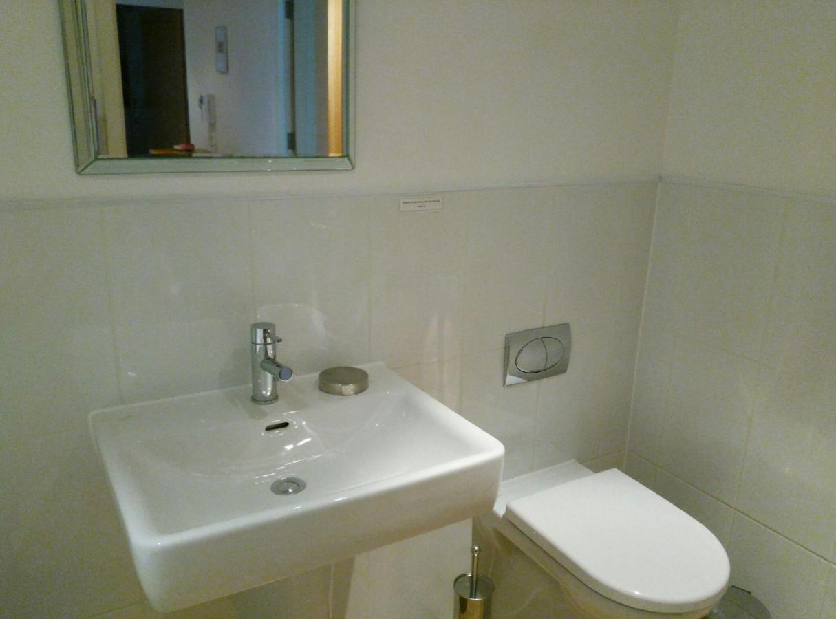 New Quay South Fistral Seaview 2-Bed Apartment מראה חיצוני תמונה