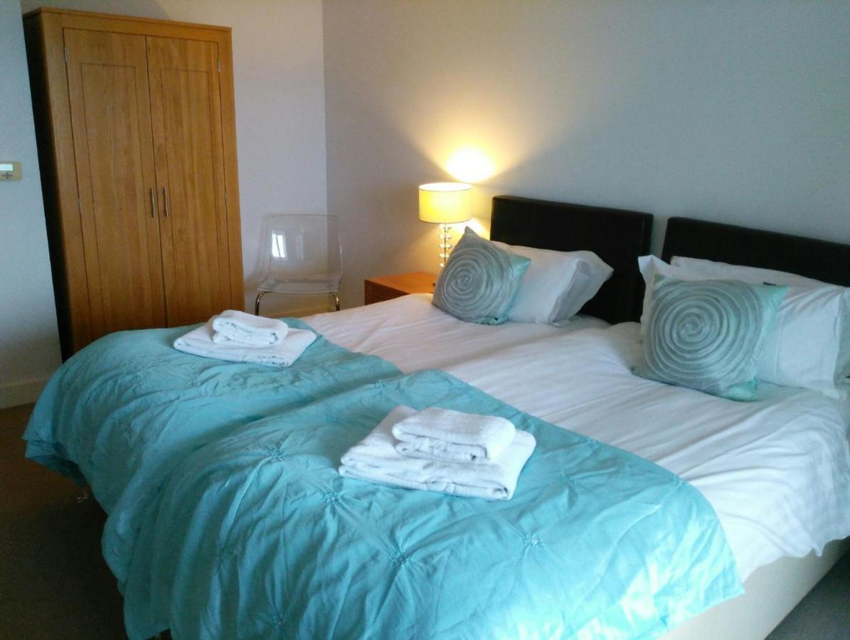 New Quay South Fistral Seaview 2-Bed Apartment מראה חיצוני תמונה