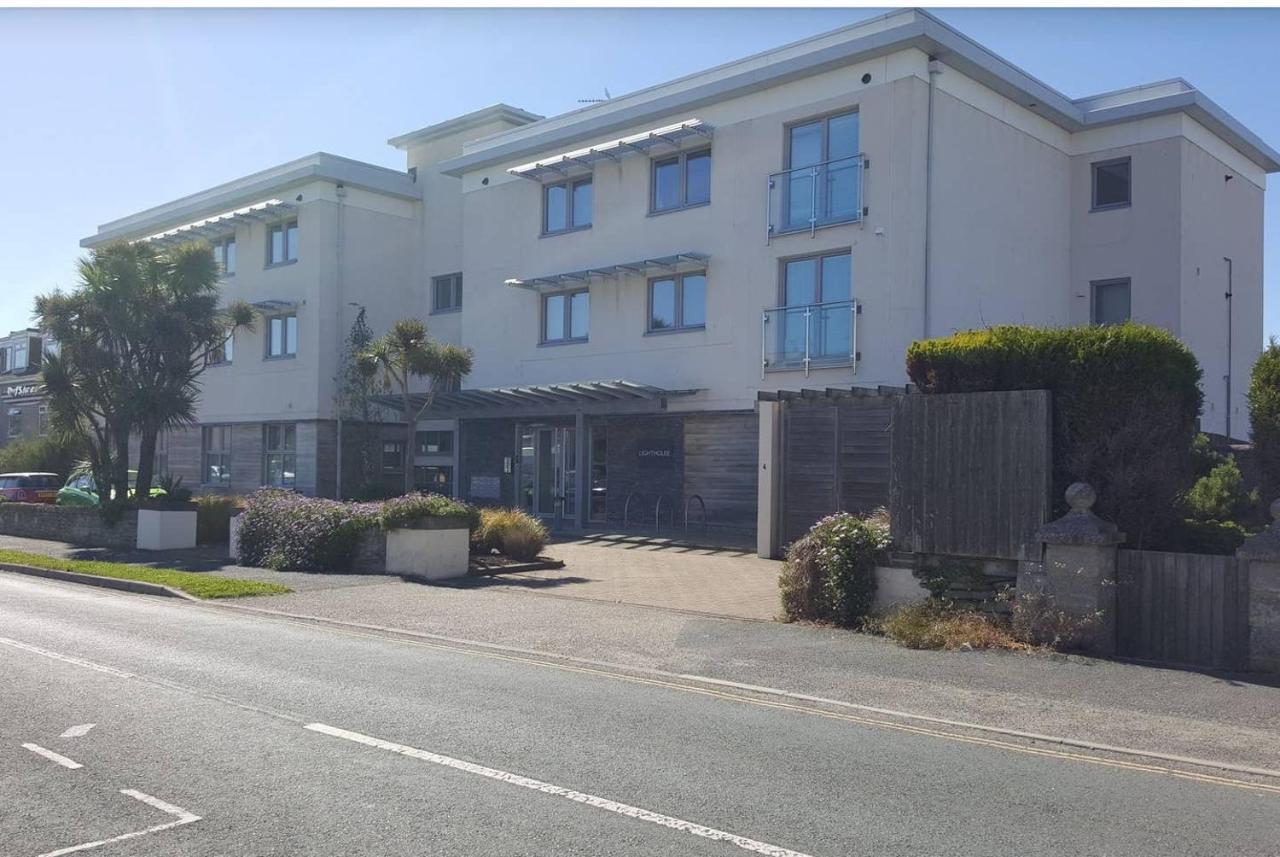 New Quay South Fistral Seaview 2-Bed Apartment מראה חיצוני תמונה